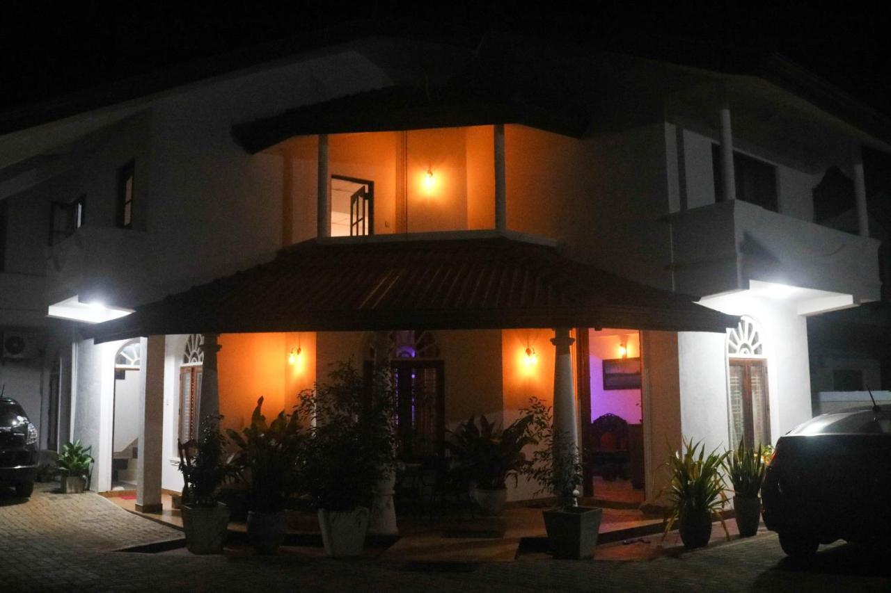 Thidasa Holiday Resort Anuradhapura Ngoại thất bức ảnh